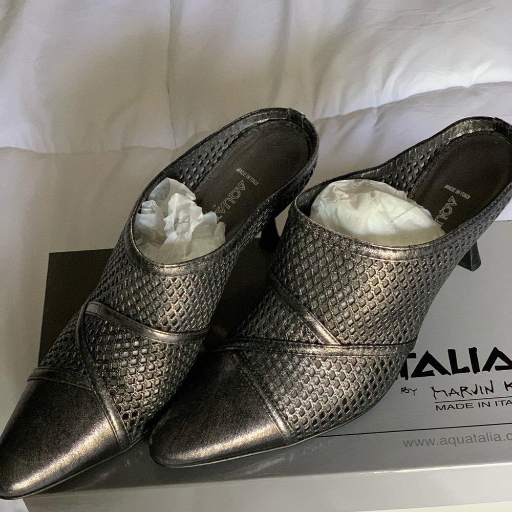 Aquatalia Never worn Pewter Mules.